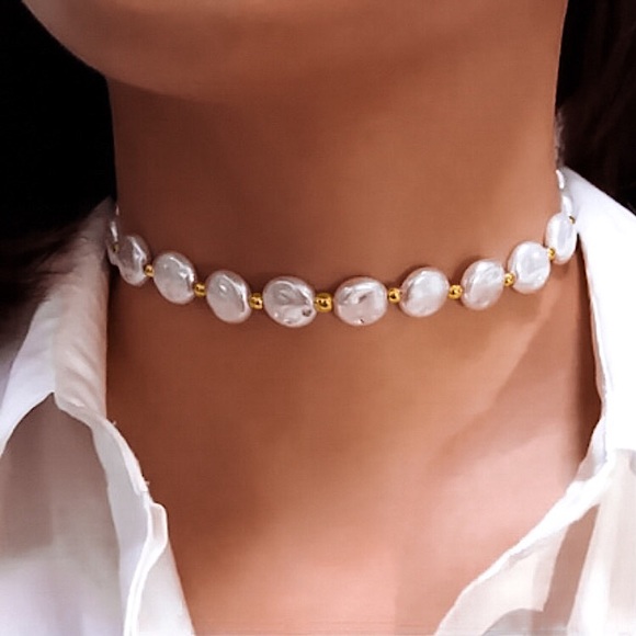 ⚜️[𝟯/$𝟮𝟴]⚜️NEW Flat Baroque Pearl Beaded Necklace - Picture 5 of 11